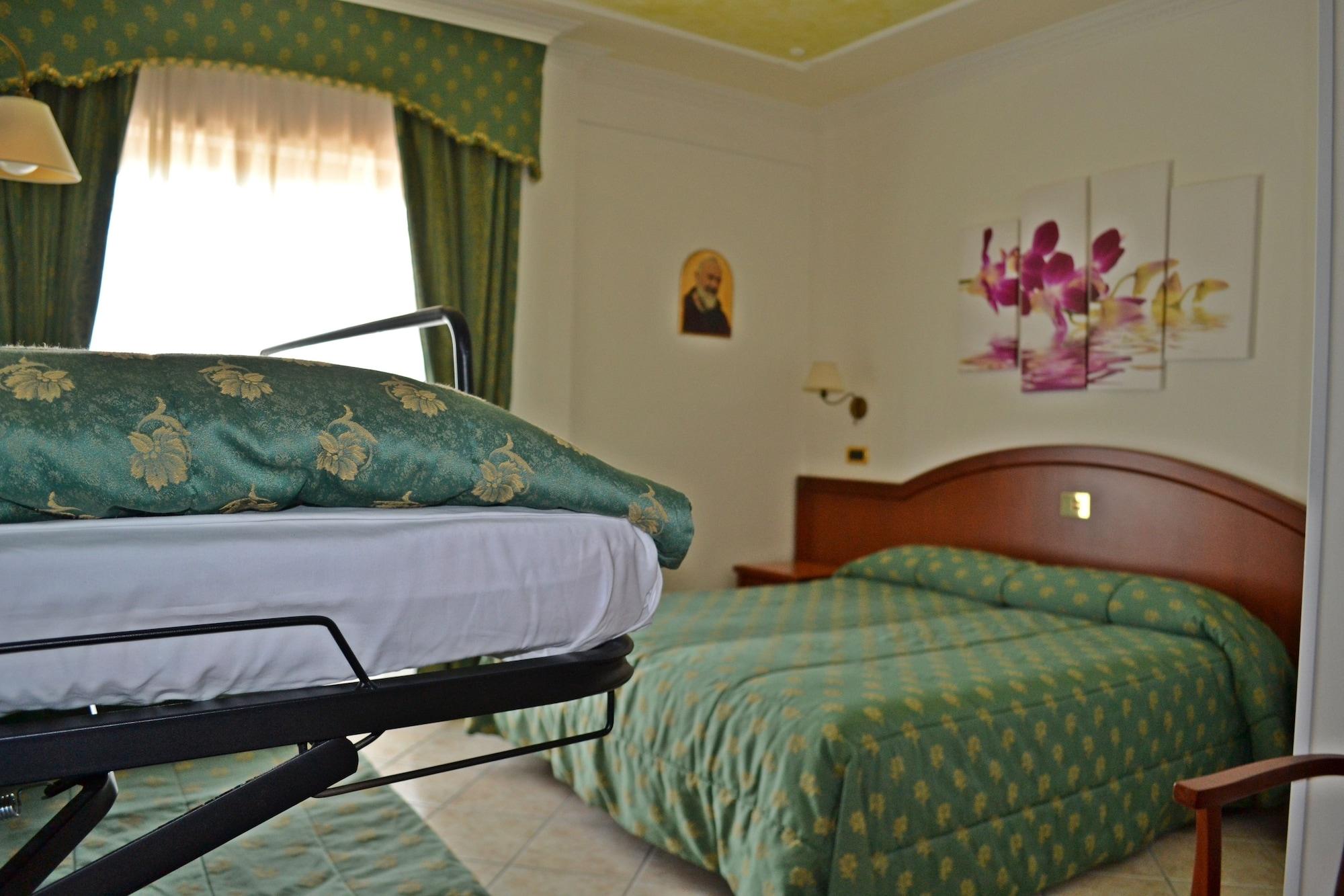 Hotel Valle Rossa San Giovanni Rotondo Kültér fotó